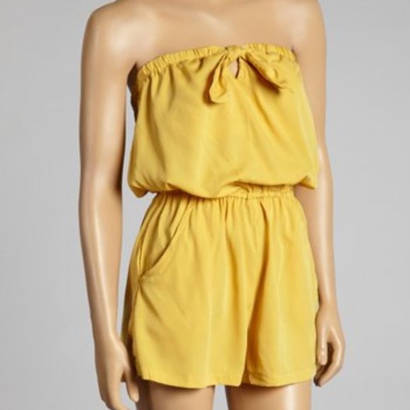 Gold Tie-Front Smocked Strapless Romper-L *NWOT - Picture 1 of 1